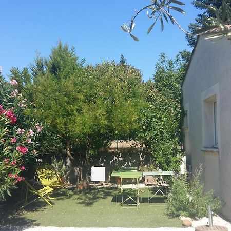 Bed and Breakfast Au Bon Penequet Pujaut Экстерьер фото