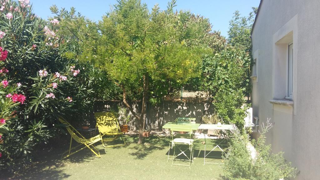 Bed and Breakfast Au Bon Penequet Pujaut Экстерьер фото